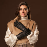 Arianna (black) – Luxurious Italian peccary leather gloves with cashmere lining - Bellanzari - Luxury Leather Gloves - Handmade in Italy - 8
