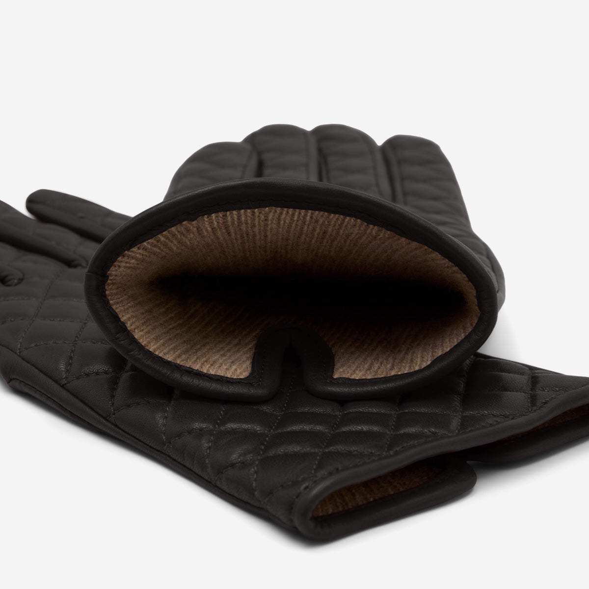 Aurora (black) - classic Italian lambskin leather gloves with cashmere lining and checkered pattern - Bellanzari - Luxury Leather Gloves - Handmade in Italy - 3