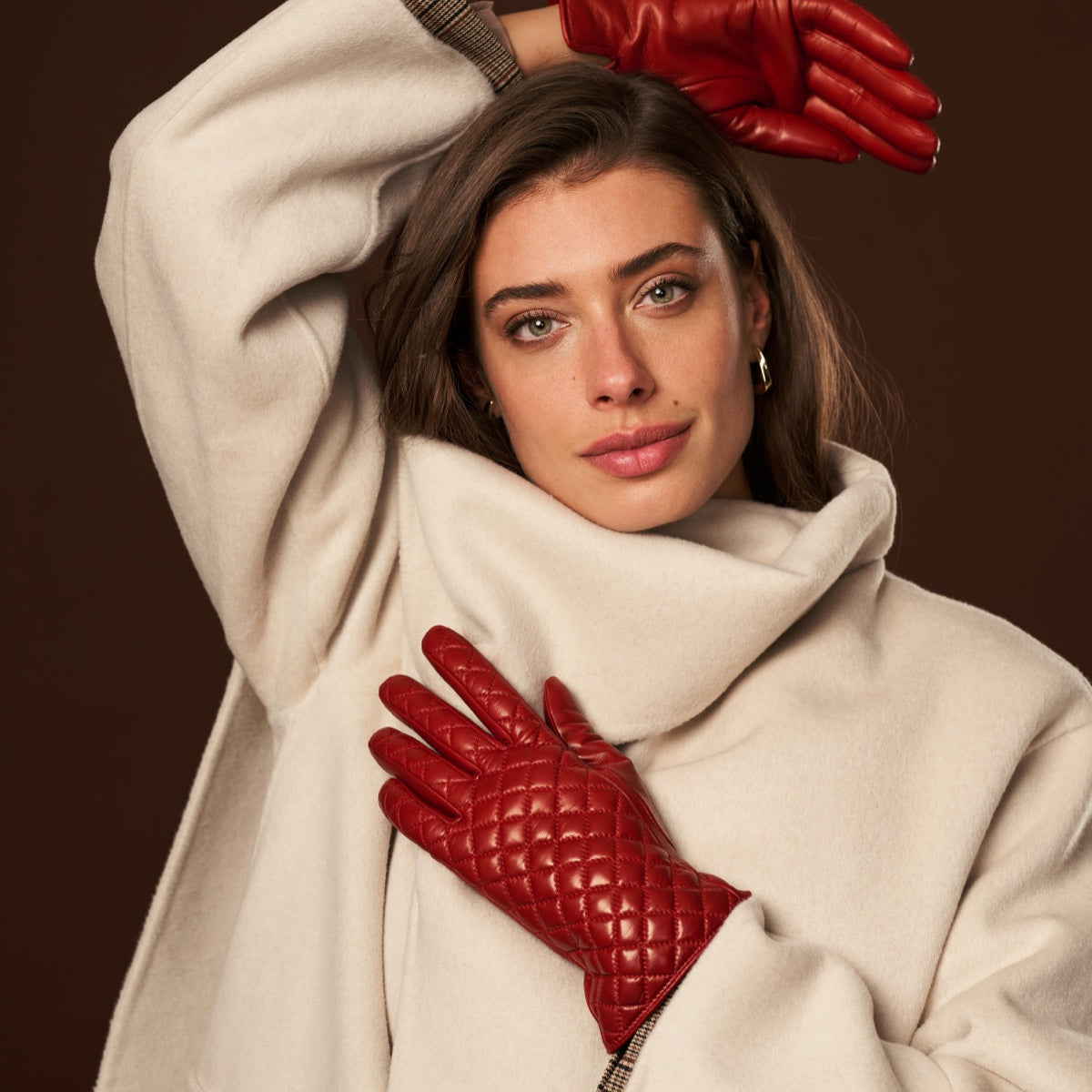 Aurora (red) - classic Italian lambskin leather gloves with cashmere lining and checkered pattern - Bellanzari - Luxury Leather Gloves - Handmade in Italy - 8