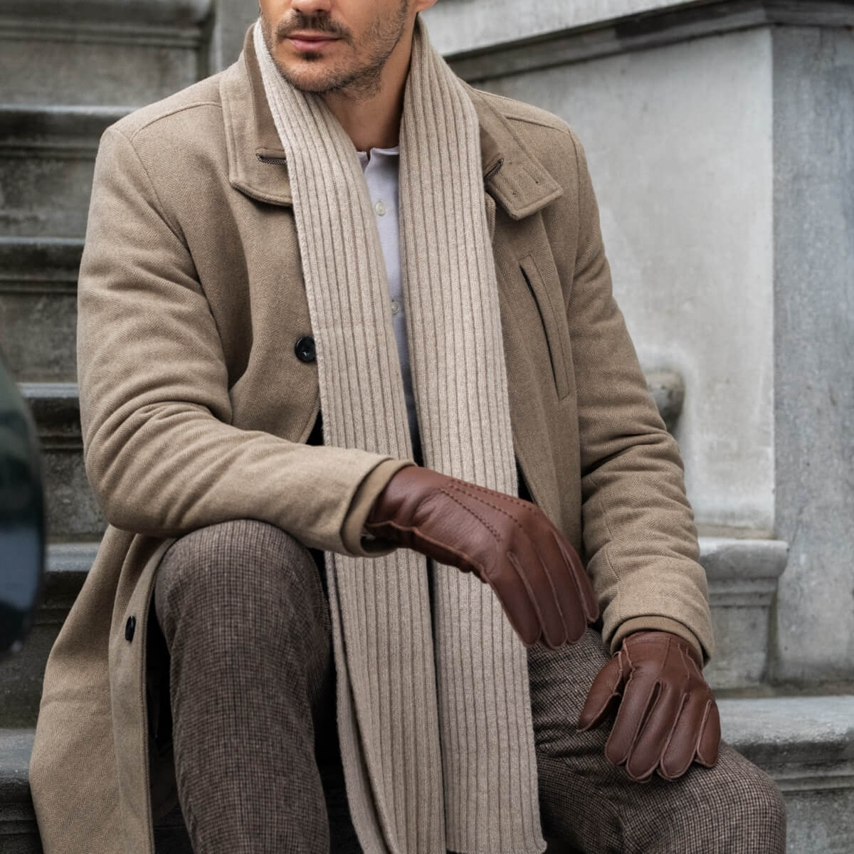 Ernesto (brown) - Italian gloves made of American deerskin leather with rabbit fur lining - Bellanzari - Luxury Leather Gloves - Handmade in Italy - 9