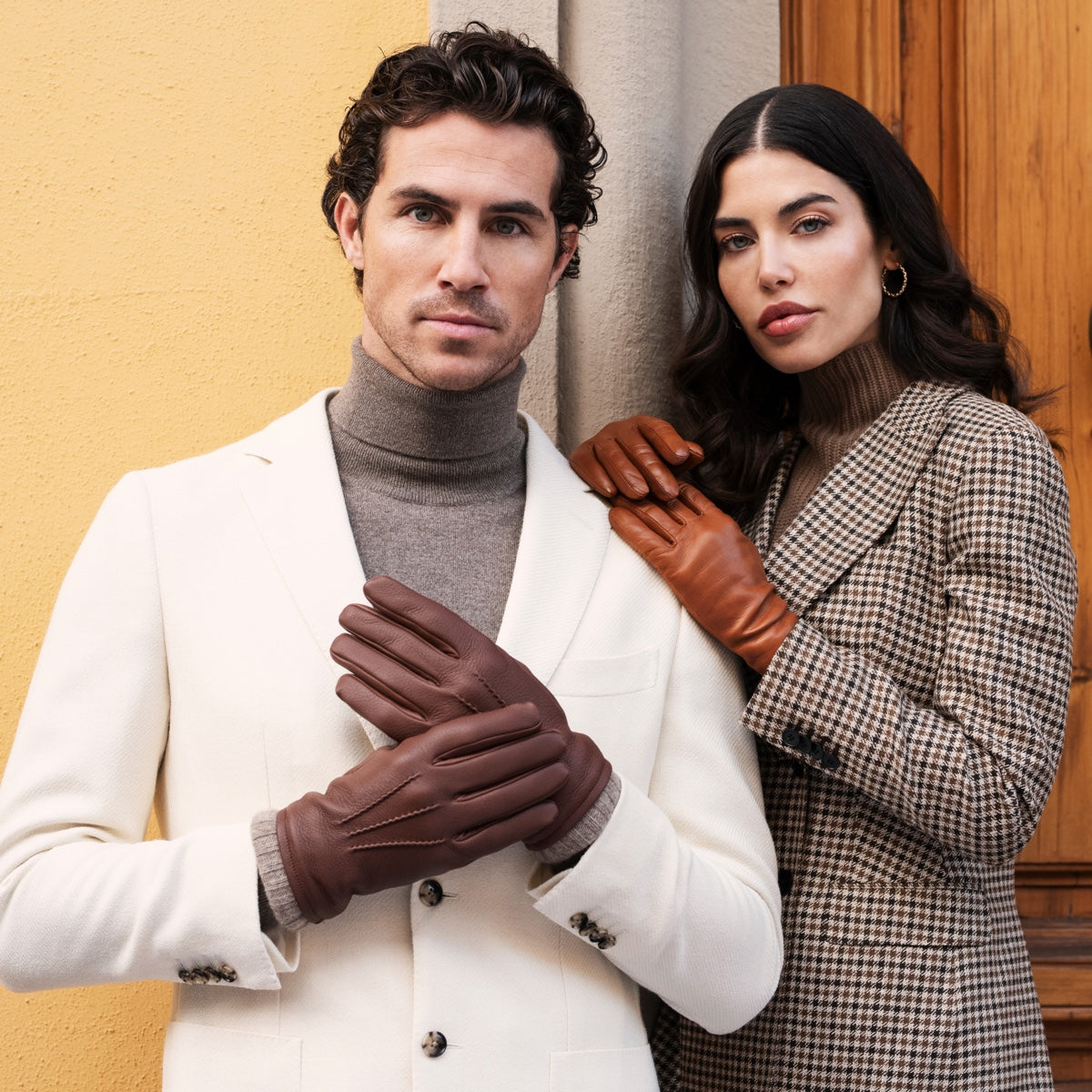 Leandro (brown) - Italian gloves made of American deerskin leather with cashmere lining - Fratelli Orsini - Luxury Leather Gloves - Handmade in Italy - 9