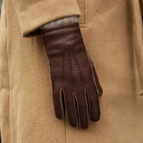 Nicoletta (brown) – Italian deerskin leather gloves with luxurious cashmere lining for women - Bellanzari - Luxury Leather Gloves - Handmade in Italy - 9