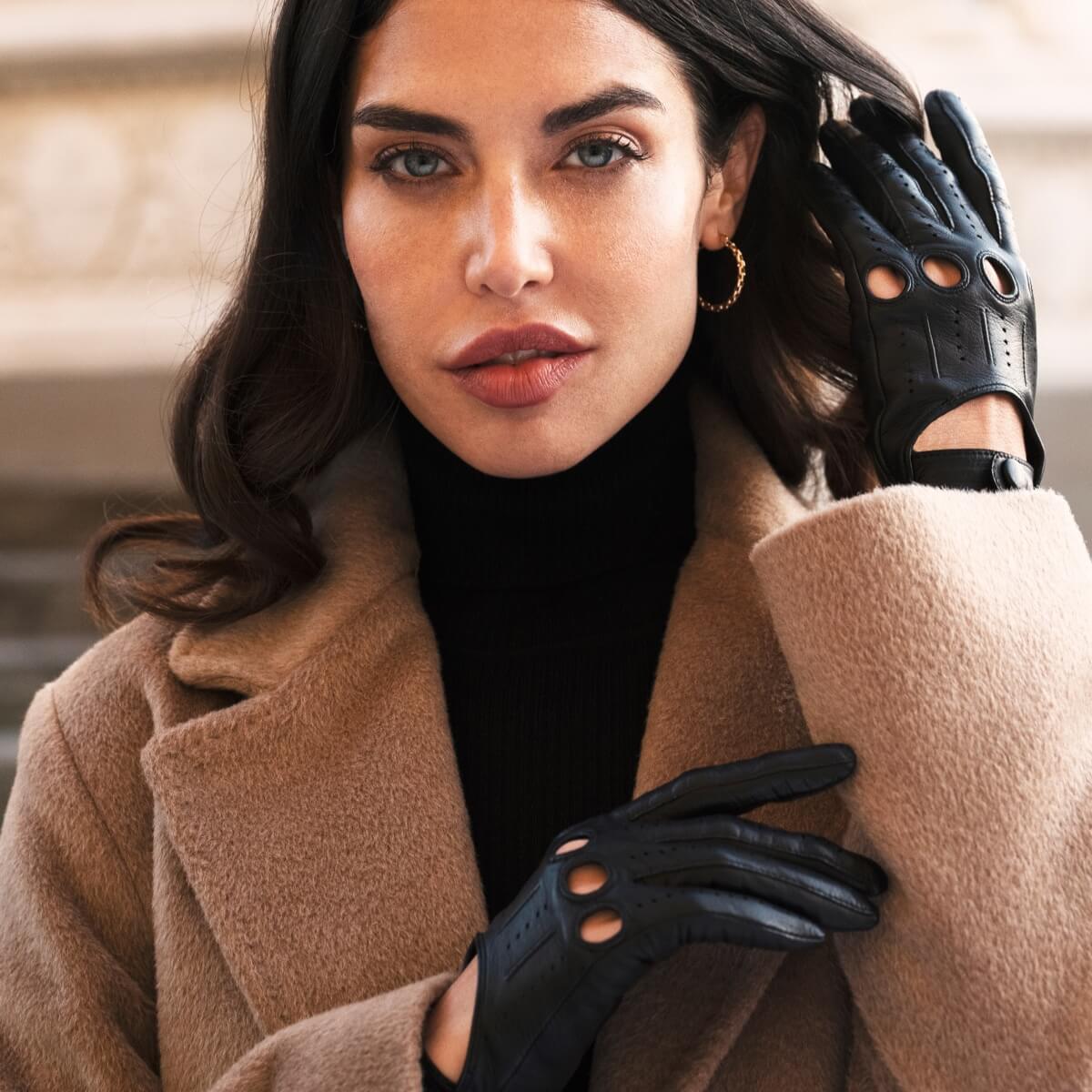 Roberta (black) - classic Italian lambskin leather driving gloves Bellanzari - Luxury Leather Gloves - Handmade in Italy - 5