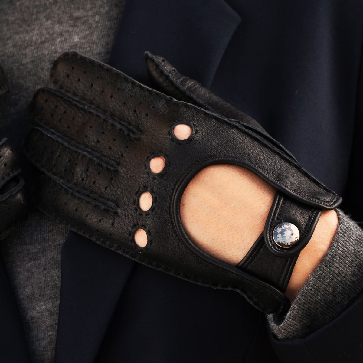 Rosalia (black) - Italian driving gloves made of American deerskin leather - Bellanzari - Luxury Driving Gloves - Handmade in Italy - 8