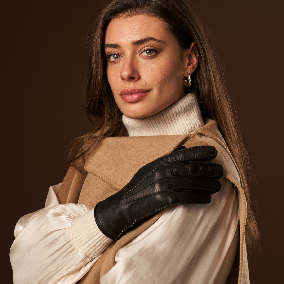 Arianna (black) – Luxurious Italian peccary leather gloves with cashmere lining - Bellanzari - Luxury Leather Gloves - Handmade in Italy - 5
