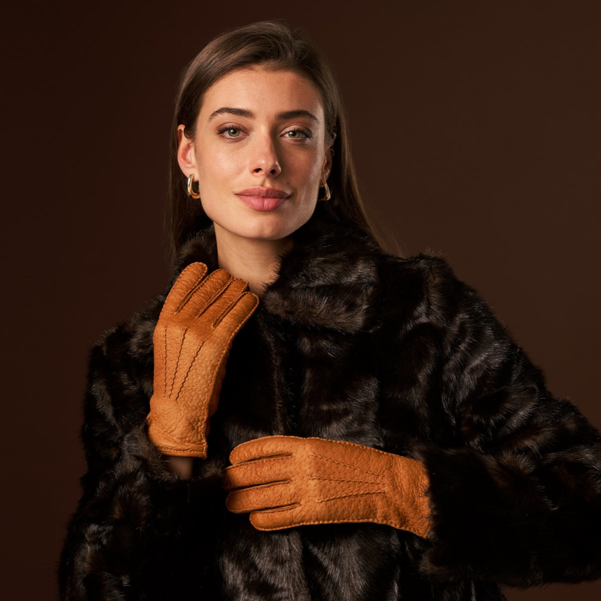 Arianna (brown) – Luxurious Italian peccary leather gloves with cashmere lining - Bellanzari - Luxury Leather Gloves - Handmade in Italy - 8