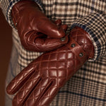 Gennaro (brown) – Italian lambskin gloves with cashmere lining and checkered detail - Bellanzari - Luxury Leather Gloves - Handmade in Italy - 11