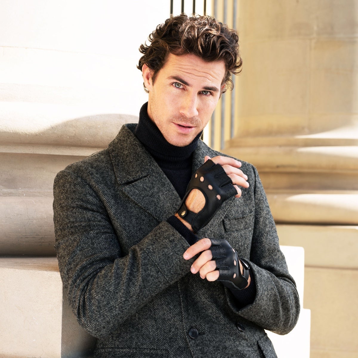 Lazzaro (black) – Fingerless Italian driving gloves made of American deerskin leather - Bellanzari - Luxury Driving Gloves - Handmade in Italy - 5
