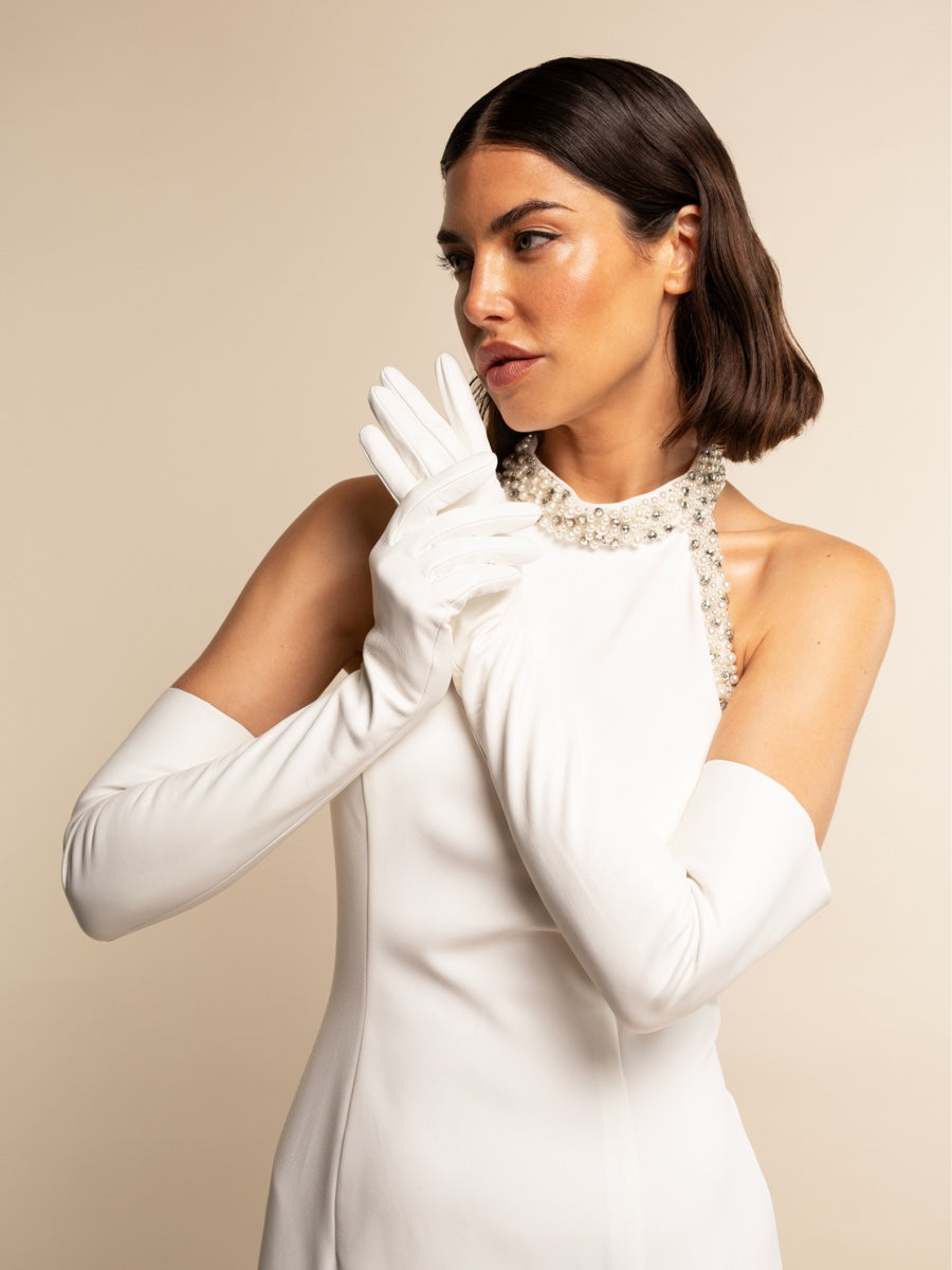 Letizia (white) – Italian unlined 16-button length leather bridal opera gloves for women - Bellanzari - Luxury Leather Gloves - Handmade in Italy - 3
