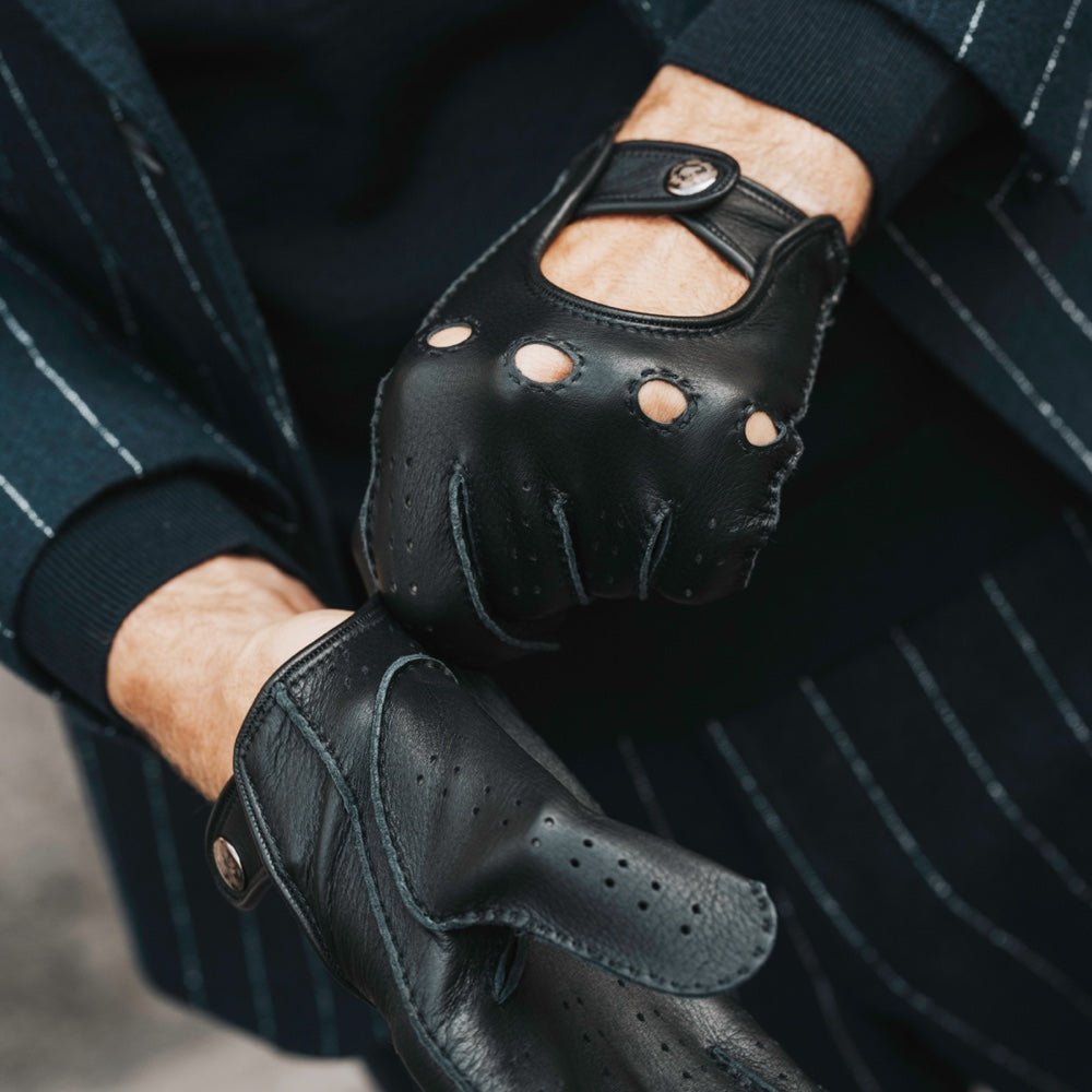 Luigi (black) – Italian driving gloves in American deerskin leather - Bellanzari - Luxury Driving Gloves - Handmade in Italy - 4