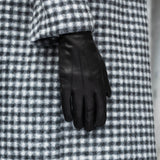 Raffaella (black) – Italian lambskin leather gloves with brown rabbit fur lining - Bellanzari - Luxury Leather Gloves - Handmade in Italy - 11