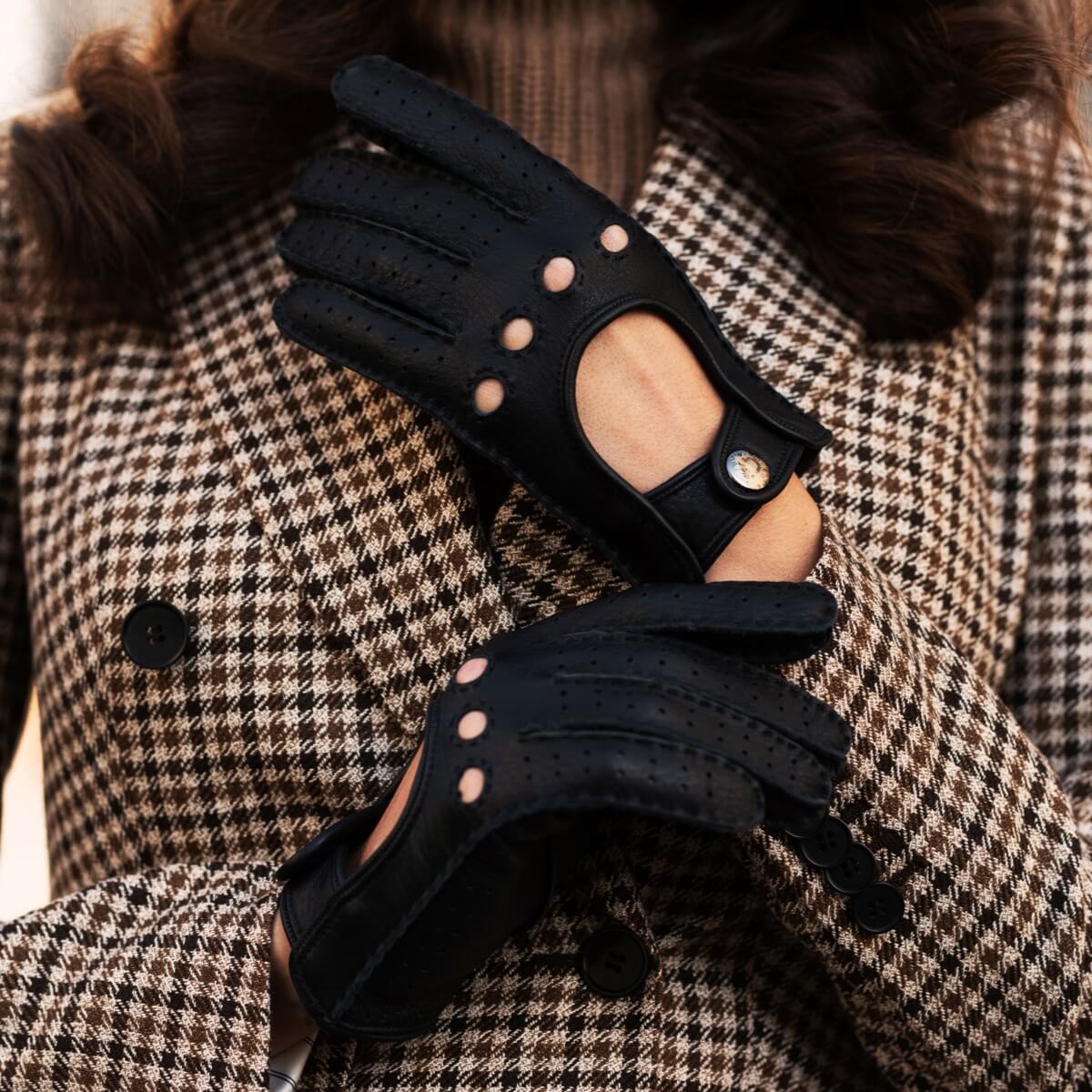 Rosalia (black) - Italian driving gloves made of American deerskin leather - Bellanzari - Luxury Driving Gloves - Handmade in Italy - 4