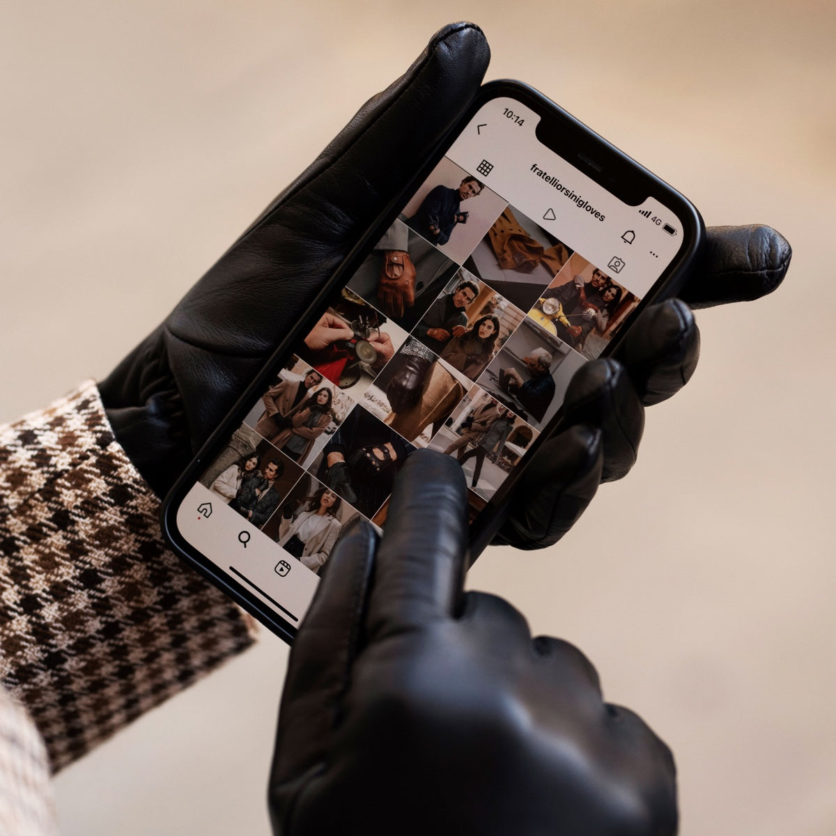 Valentina (black) - Italian lambskin leather gloves with cashmere lining - Bellanzari - Luxury Leather Gloves - Handmade in Italy - 4